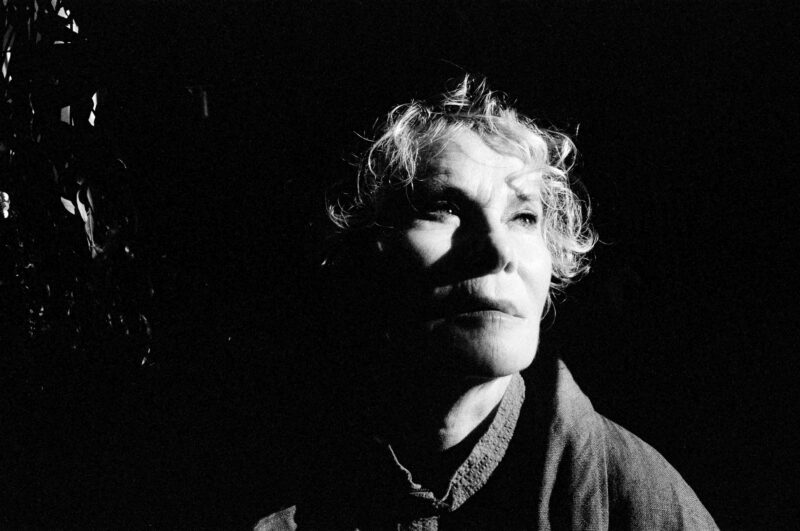 (c) frederic d'oberland